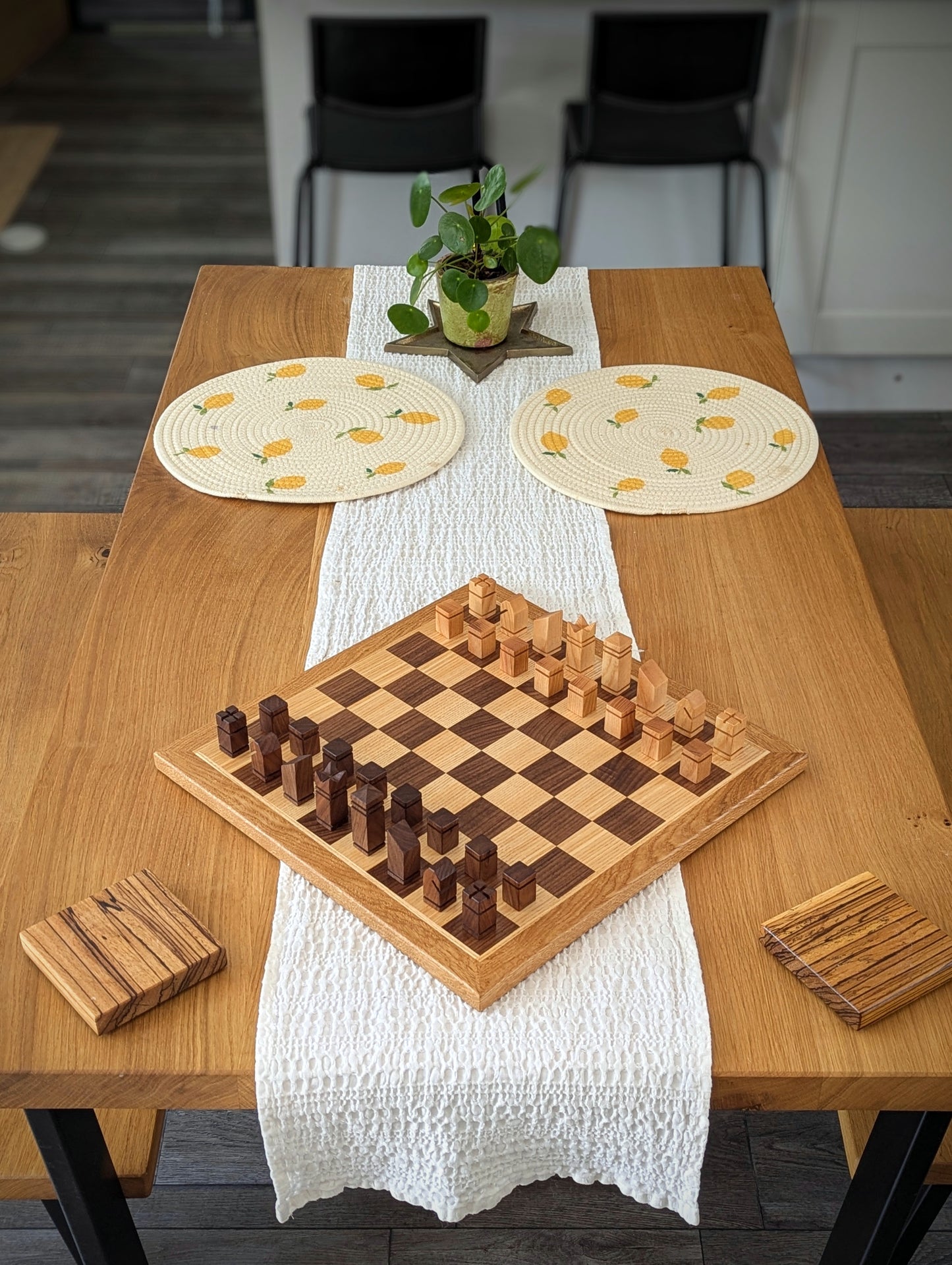 Large Chess set Ash-Walnut-Oak & Pieces