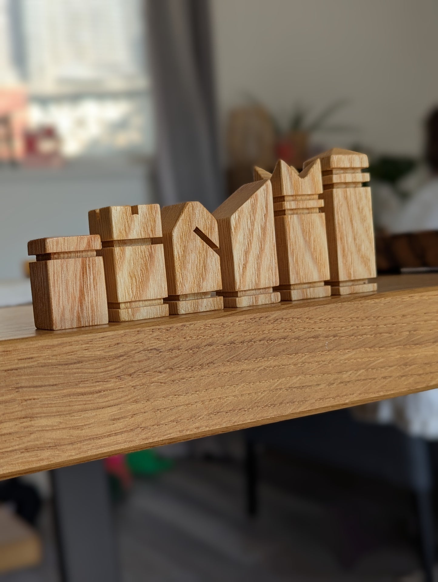 Large Chess set Ash-Walnut-Oak & Pieces